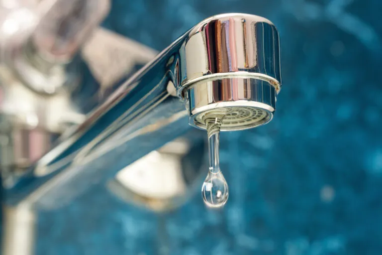 How To Fix a Faucet That Won’t Turn Off